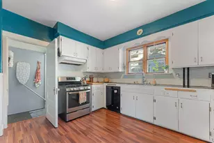 378 Osceola Ave S, Saint Paul, MN 55102 - Photo 19