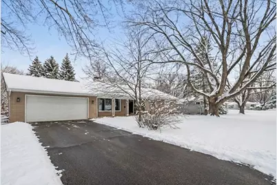 1120 Unity Avenue N, Golden Valley, MN 55422 - Photo 3