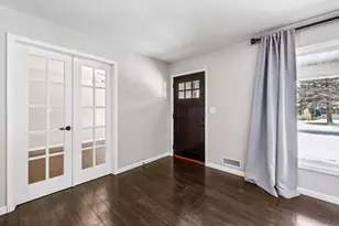 1120 Unity Ave N, Golden Valley, MN 55422 - Photo 5