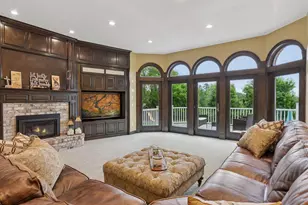 10 Apple Orchard Ct, Dellwood, MN 55110 - Photo 35