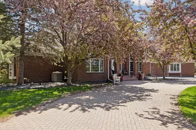 10 Apple Orchard Court, Dellwood, MN 55110 - Photo 23