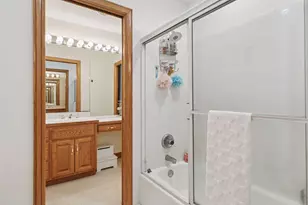 10 Apple Orchard Ct, Dellwood, MN 55110 - Photo 87