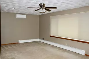 318 4th St NW, Blooming Prairie, MN 55917 - Photo 3