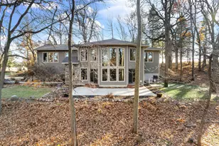 72203 Wineglass Road, Albert Lea, MN 56007 - Photo 1