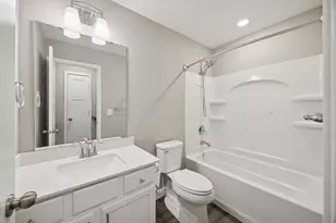 1336 Chestnut Cir, Carver, MN 55315 - Photo 15