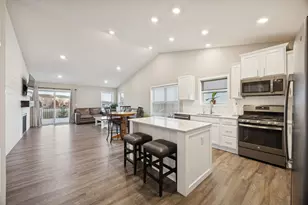 1336 Chestnut Cir, Carver, MN 55315 - Photo 7