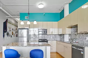 290 Market St, Minneapolis, MN 55405 - Photo 5