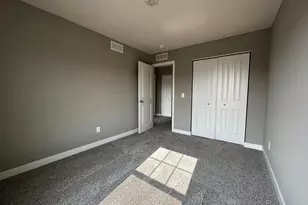 12669 Erskin St NE, Blaine, MN 55449 - Photo 7