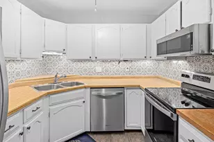 300 Shelard Pkwy, Saint Louis Park, MN 55426 - Photo 9