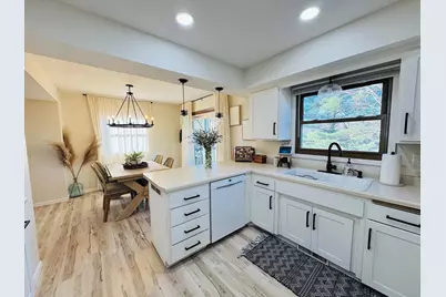 925 Byron Avenue N, Byron, MN 55920 - Photo 5