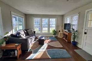 1924 5th St E, Saint Paul, MN 55119 - Photo 5