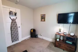 1924 5th St E, Saint Paul, MN 55119 - Photo 17