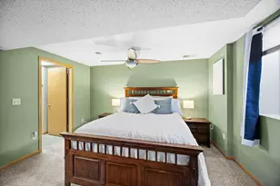 4240 Braddock Trail, Eagan, MN 55123 - Photo 23