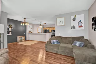 198 Morgan Ln, Lino Lakes, MN 55014 - Photo 5