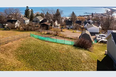 Xxx E 9th Street, Duluth, MN 55811 - Photo 5