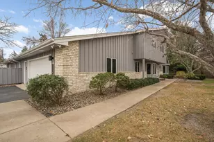 1166 Kingsley Ct S, Mendota Heights, MN 55118 - Photo 1