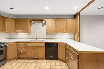 1166 Kingsley Court S, Mendota Heights, MN 55118 - Photo 17