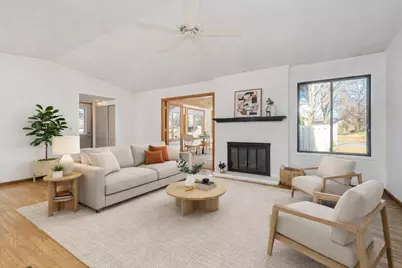 984 Yuma Lane N, Plymouth, MN 55447 - Photo 3