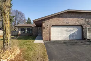 984 Yuma Ln N, Plymouth, MN 55447 - Photo 19