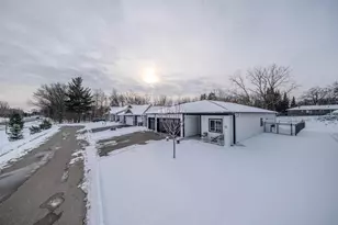 11076 Ulysses St NE, Blaine, MN 55434 - Photo 37