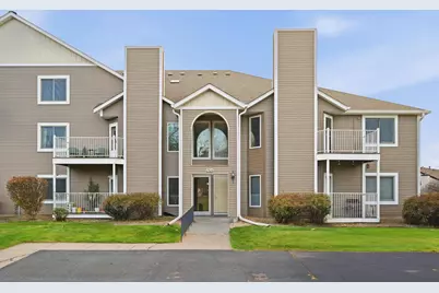 766 County Road F W #I, Shoreview, MN 55126 - Photo 13