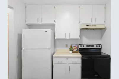 766 County Road F W #I, Shoreview, MN 55126 - Photo 7