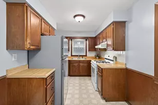 5037 Camden Ave N, Minneapolis, MN 55430 - Photo 9