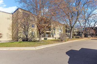 4101 Parklawn Avenue #104, Edina, MN 55435 - Photo 17