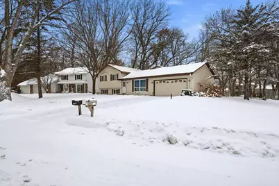 10304 107th Place N, Maple Grove, MN 55369 - Photo 3