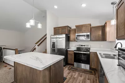 4634 9th Street NE, Saint Cloud, MN 56304 - Photo 9