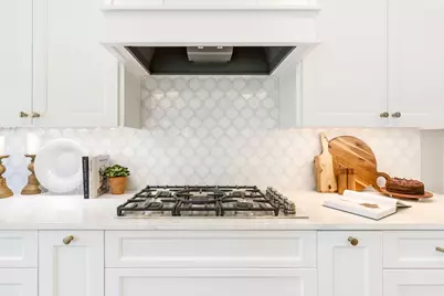 3981 White Oak Lane, Chanhassen, MN 55331 - Photo 7