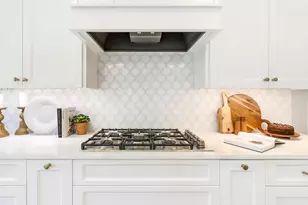 3981 White Oak Ln, Chanhassen, MN 55331 - Photo 7