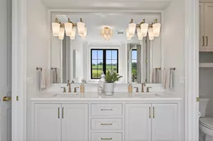 3921 White Oak Ln, Chanhassen, MN 55331 - Photo 21