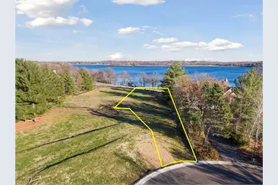 3921 White Oak Lane, Chanhassen, MN 55331 - Photo 3