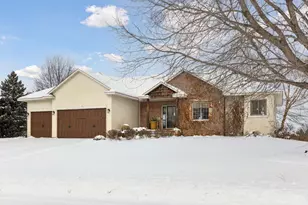 227 Palomino Ln, Lino Lakes, MN 55014 - Photo 3