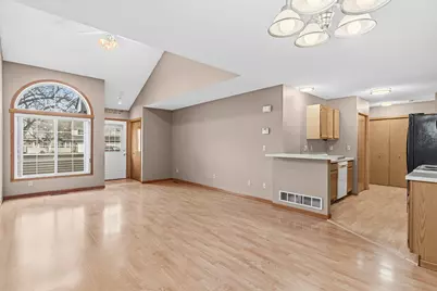 13226 Aberdeen Street NE, Blaine, MN 55449 - Photo 5