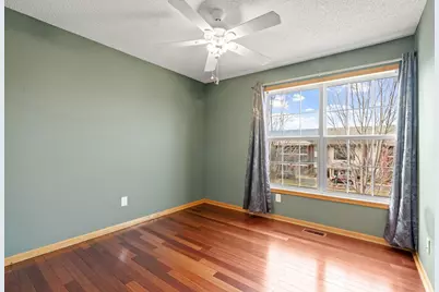 7640 Zane Avenue N, Brooklyn Park, MN 55443 - Photo 23