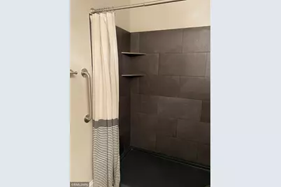 2800 Hillsboro Avenue N #105, New Hope, MN 55427 - Photo 11