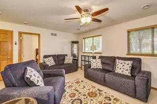 3143 Frontier Dr, Woodbury, MN 55129 - Photo 15