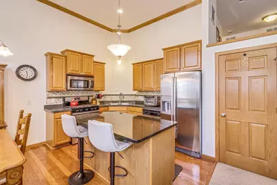 3143 Frontier Drive, Woodbury, MN 55129 - Photo 3