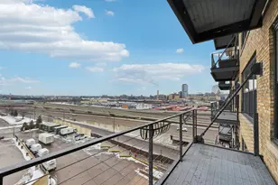 290 Market St, Minneapolis, MN 55405 - Photo 25