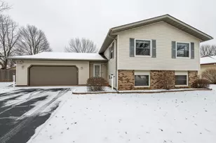 1508 Prairie Hill Rd, Saint Cloud, MN 56301 - Photo 1