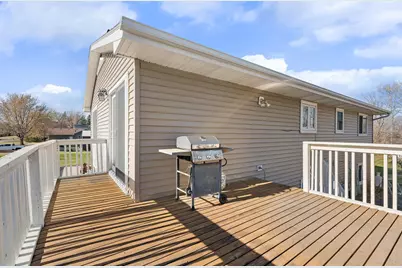 14435 Woodville Drive, Waseca, MN 56093 - Photo 5