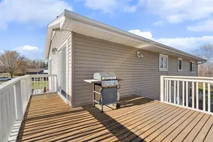 14435 Woodville Dr, Waseca, MN 56093 - Photo 5