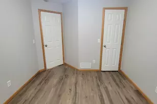 3553 Sterling Heights Dr, River Falls, WI 54022 - Photo 15