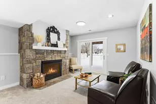 7234 158th St W, Apple Valley, MN 55124 - Photo 15