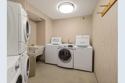 121 Washington Avenue S #1007, Minneapolis, MN 55401 - Photo 17