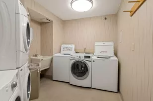 121 Washington Ave S, Minneapolis, MN 55401 - Photo 17