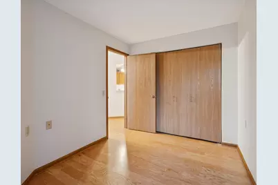 500 County Road B W #122, Roseville, MN 55113 - Photo 17