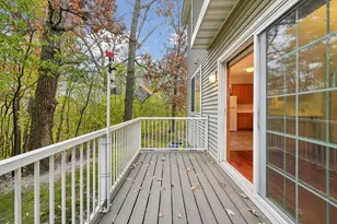 725 Fairfield Cir, Hopkins, MN 55305 - Photo 17